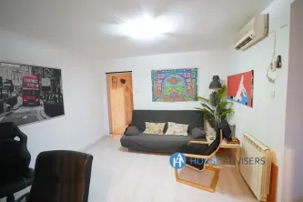 Vanzare apartament 2 camere Romana - imagine 3