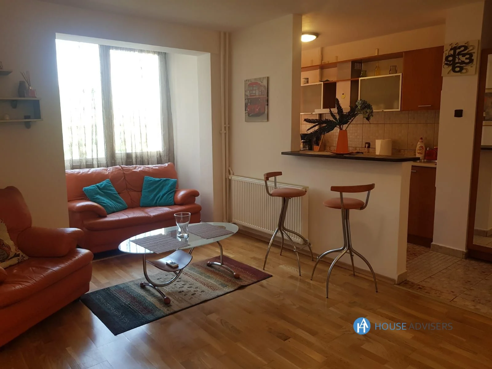 Vanzare apartament 2 camere Universitate - imagine 1