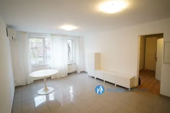 Vanzare apartament 2 camere Sala Palatului