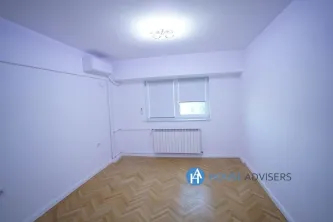 Inchiriere apartament 4 camere Romana - imagine 10