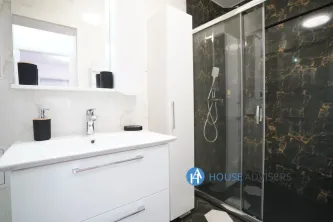 Inchiriere apartament 4 camere Romana - imagine 29