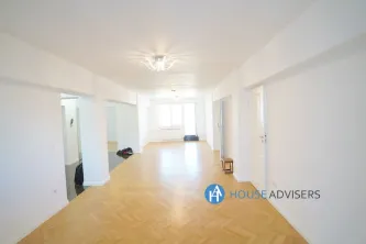 Inchiriere apartament 4 camere Romana - imagine 1