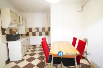 Vanzare apartament 3 camere in bloc consolidat Universitate - imagine 13
