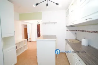 Vanzare apartament 3 camere Romana - imagine 15