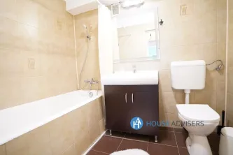 Vanzare apartament 3 camere Romana - imagine 16