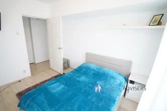 Vanzare apartament 3 camere Romana - imagine 9