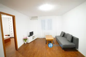 Inchiriere apartament 3 camere Romana - imagine 3