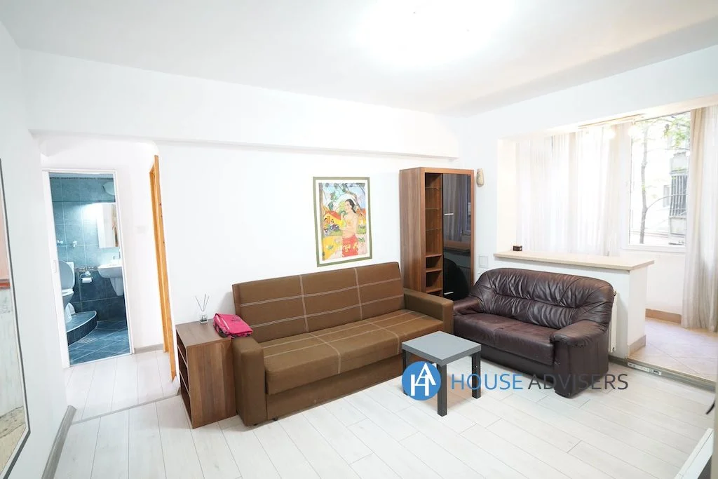 Inchiriere apartament 3 camere Kogalniceanu - imagine 1