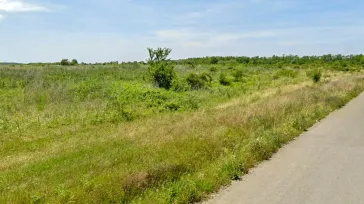 Teren intravilan 16 ha, vecinatate DR4, acces dublu la asfalt - imagine 3