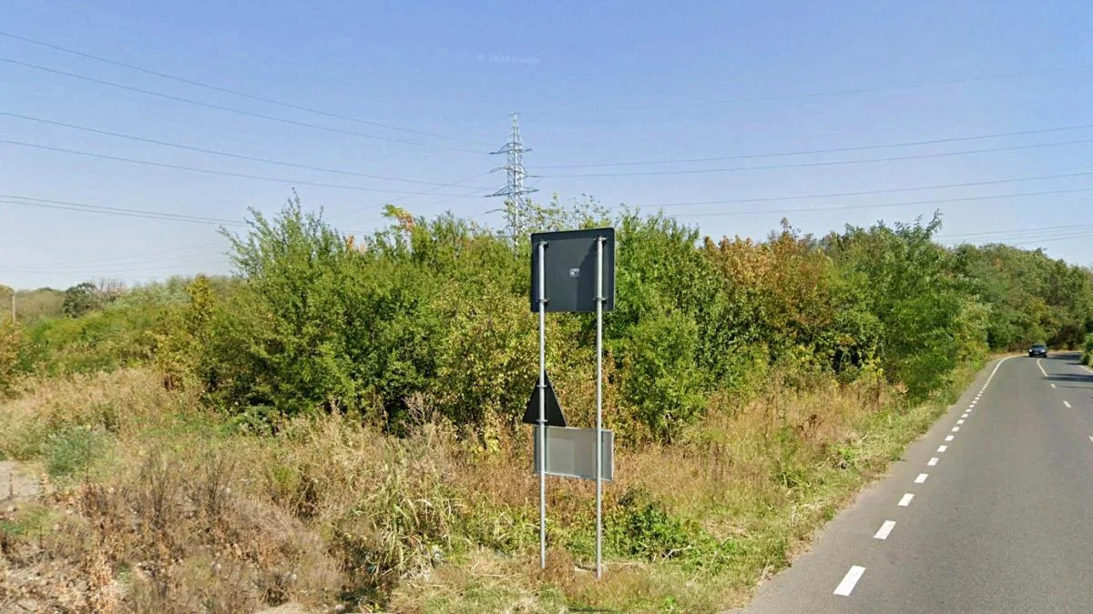Teren intravilan 1.936 mp, lângă pădure – Săbăreni, Giurgiu, langa DN7 - imagine 1