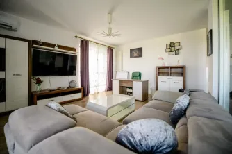 De inchiriat- 2 camere Cloud 9- 61 mp decomandat +loc parcare subteran - imagine 5