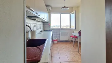 Apartament 3 camere decomandat, bucatarie mobilata si utilata, 79mp - imagine 4