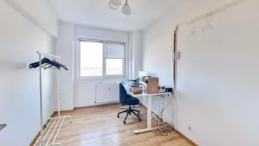 Apartament 3 camere decomandat, bucatarie mobilata si utilata, 79mp - imagine 8