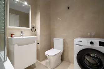 Garsoniera mobilata si utilata Central Address, cu venit lunar intre 500-900€  - imagine 15