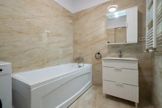 Apartament 2 camere – Mobilat cu Designer – Central Address - imagine 20