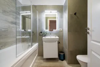 Apartament Mobilat cu Design, Central Address venit lunar intre 700-1000€   - imagine 15