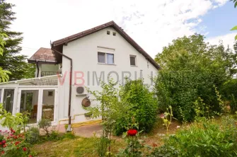 Vila - P+M - 217 mp - 2005 - teren 412mp -  Comuna Berceni - Primarie - imagine 2