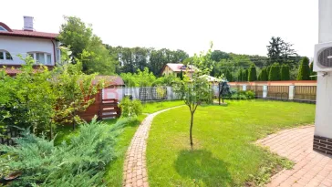 Baneasa - Teisani, vila P+1E, 6 camere, suprafata utila 212 mp - imagine 4