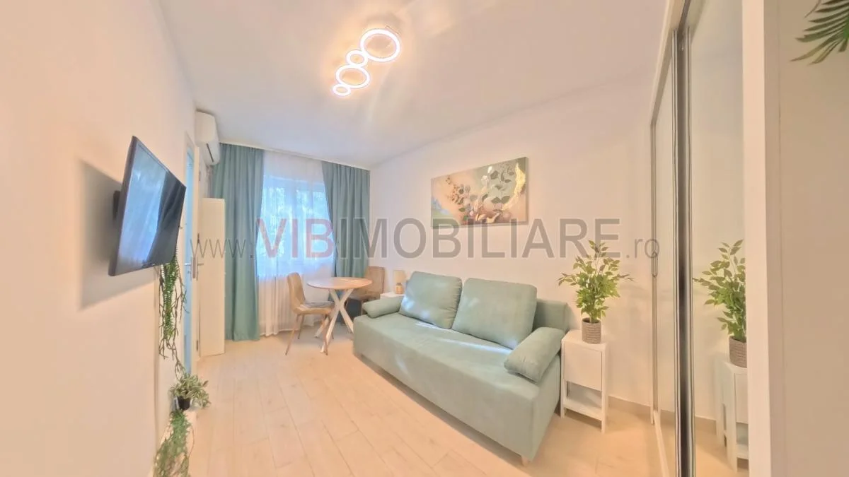 Piata Alba Iulia - Moise Nicoara -garsoniera renovata/mobilata/utilata - imagine 1