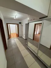 Decebal - Vedere bulevard - 3 balcoane - stradal - imagine 5