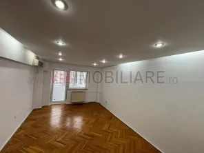 Decebal - Vedere bulevard - 3 balcoane - stradal - imagine 4