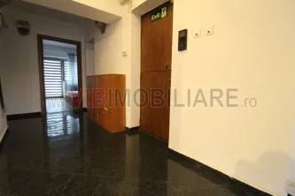 Piata Alba Iulia - Bld Decebal - Vedere bulevard - stradal - imagine 14