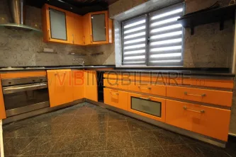 Piata Alba Iulia - Bld Decebal - Vedere bulevard - stradal - imagine 2