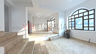 Vila de vânzare în stațiunea balneoclimaterică Sărata Monteoru - imagine 18