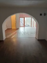 Arad - Spatiu comercial pe Metianu, parter plus etaj - imagine 9