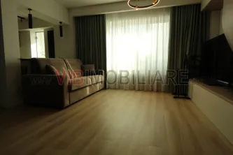 Piata Alba Iulia - Rond Alba Iulia - bloc mixt - imagine 3