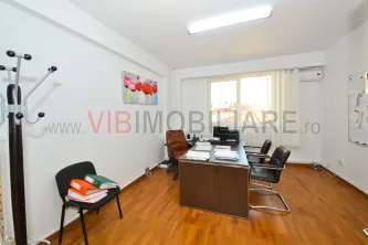 1 Mai, Inginer Zablovschi, Vila D+P+1E+M, 600 mp construiti, ideala birouri, clinica, comercial. - imagine 13