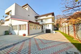 1 Mai, Inginer Zablovschi, Vila D+P+1E+M, 600 mp construiti, ideala birouri, clinica, comercial. - imagine 1