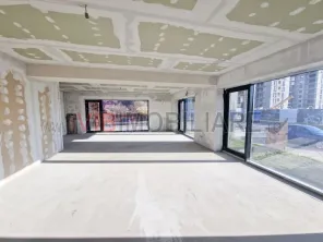 Spatiu comercial stradal, apropiere metrou Straulesti - imagine 4