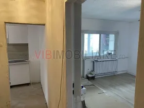 Decebal - metrou Piata Muncii - bloc mixt - studio renovat - imagine 3