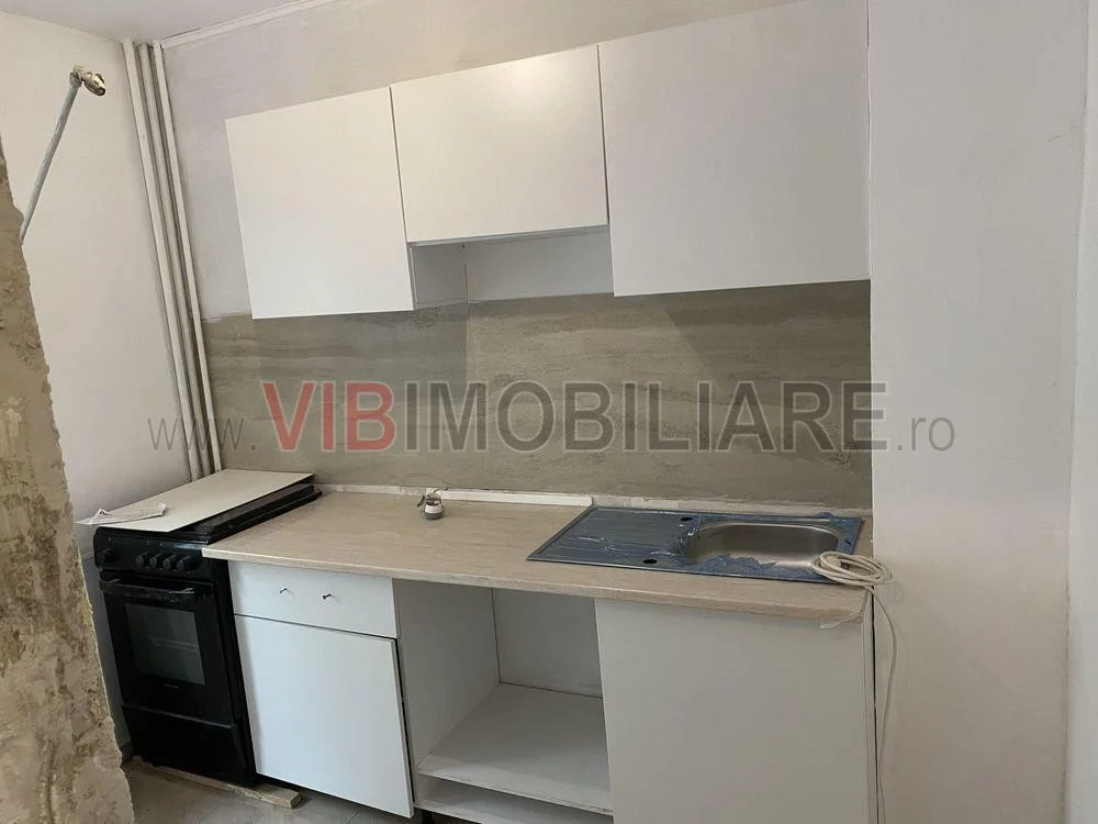 Decebal - metrou Piata Muncii - bloc mixt - studio renovat - imagine 1