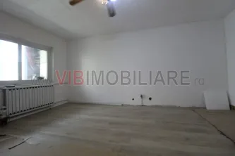 Decebal - metrou Piata Muncii - bloc mixt - studio renovat - imagine 3