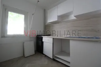 Decebal - metrou Piata Muncii - bloc mixt - studio renovat - imagine 7