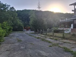 Proprietate turistică | Fost hotel | Teren 8900 mp | Aproape de Dunăre - imagine 5