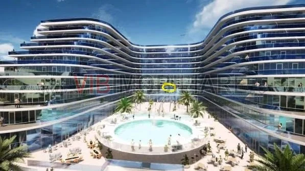 Titanic White, apartament lux, vedere frontala la mare - imagine 1