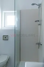 Casa cu 4 camere intabulata in ansamblu cu iesire la lac - Crevedia - imagine 19