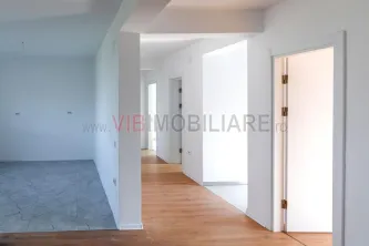 Casa cu 4 camere intabulata in ansamblu cu iesire la lac - Crevedia - imagine 8
