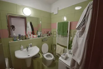 Apartament mobilat lux Bucurestii Noi , Sisesti 2 Cocosi boxa la subsol - imagine 12