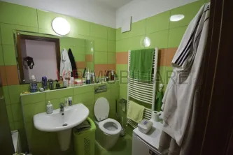 Apartament mobilat lux Bucurestii Noi , Sisesti 2 Cocosi boxa la subsol - imagine 12