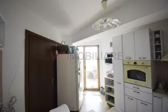 Apartament mobilat lux Bucurestii Noi , Sisesti 2 Cocosi boxa la subsol - imagine 11