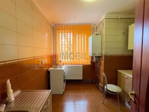 Calea Grivitei - Chibrit, apartament 3 camere - imagine 5