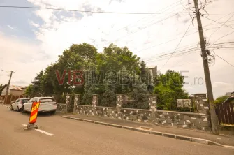 Urlati - Str Eternitatii - Vila 12 camere - teren 1081mp - 2 garaje - imagine 19