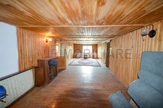 Urlati - Str Eternitatii - Vila 12 camere - teren 1081mp - 2 garaje - imagine 31