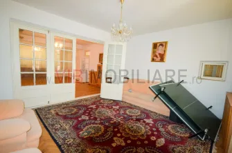 Urlati - Str Eternitatii - Vila 12 camere - teren 1081mp - 2 garaje - imagine 10