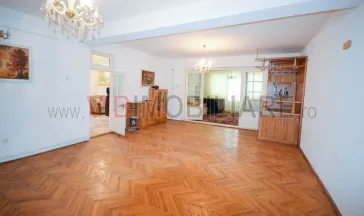 Urlati - Str Eternitatii - Vila 12 camere - teren 1081mp - 2 garaje - imagine 8