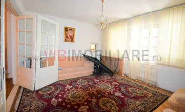 Urlati - Str Eternitatii - Vila 12 camere - teren 1081mp - 2 garaje - imagine 9